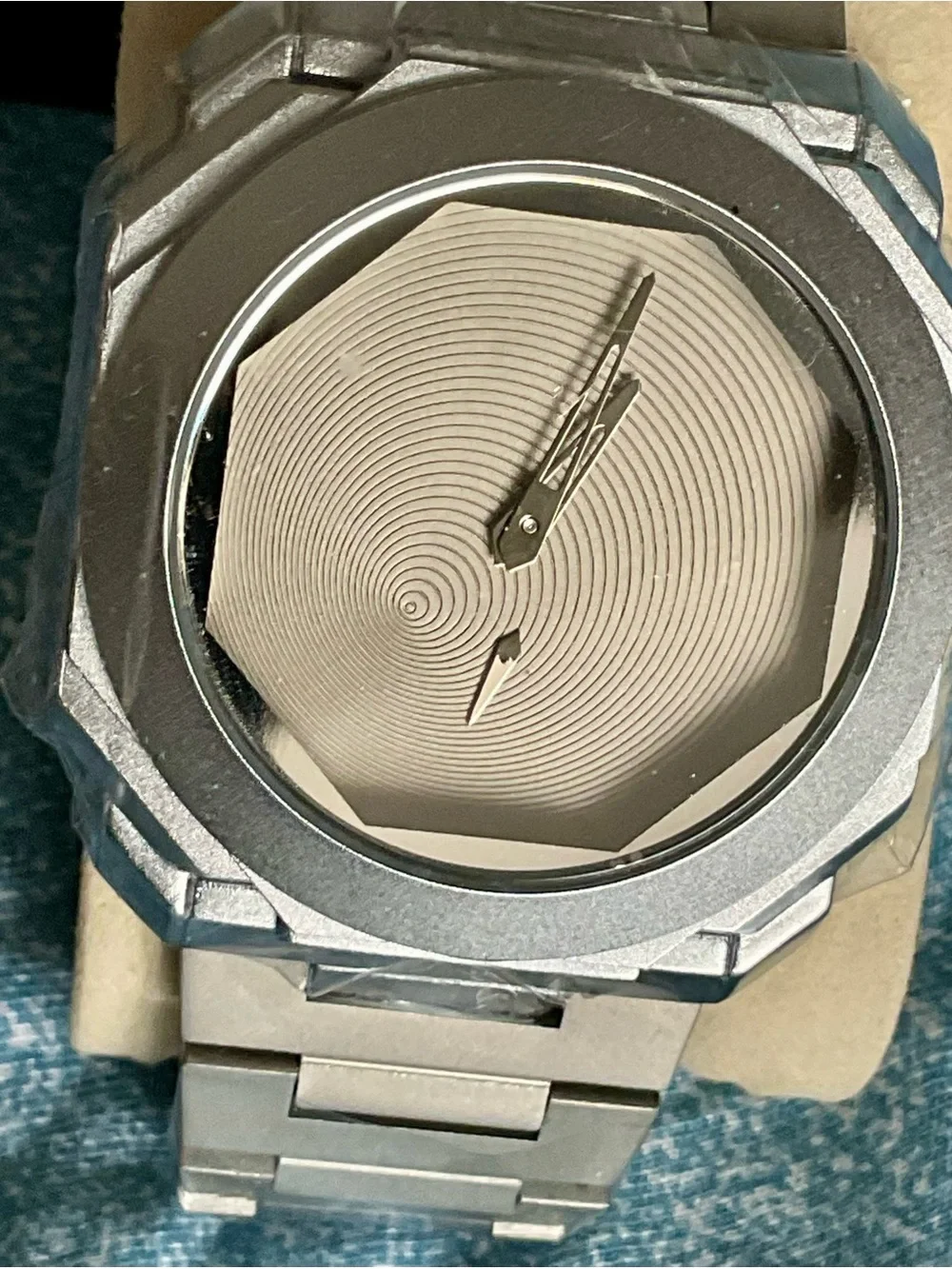 NIB S/S Heroforce Brushed and Polished Octagonal Bezel Swirling Guilloche Dial